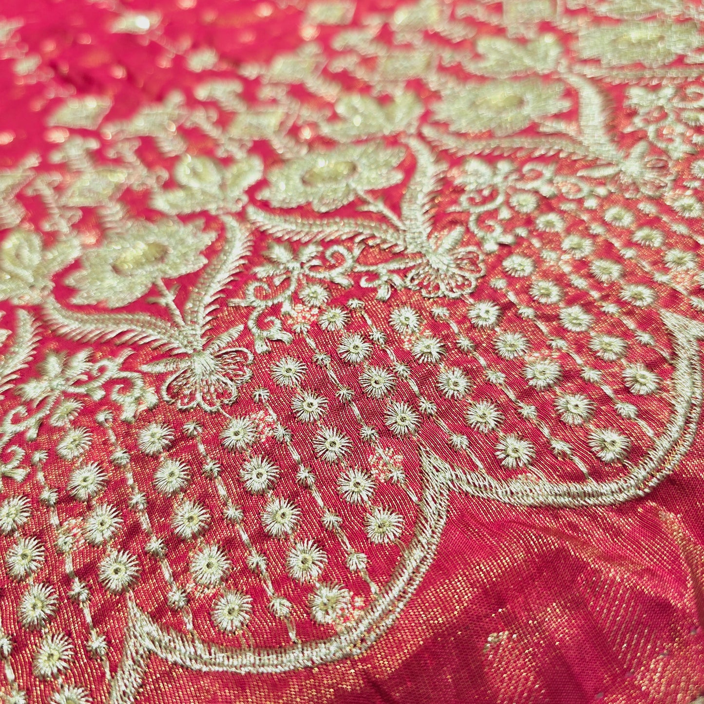 Tissue Fabric (Dark Pink)