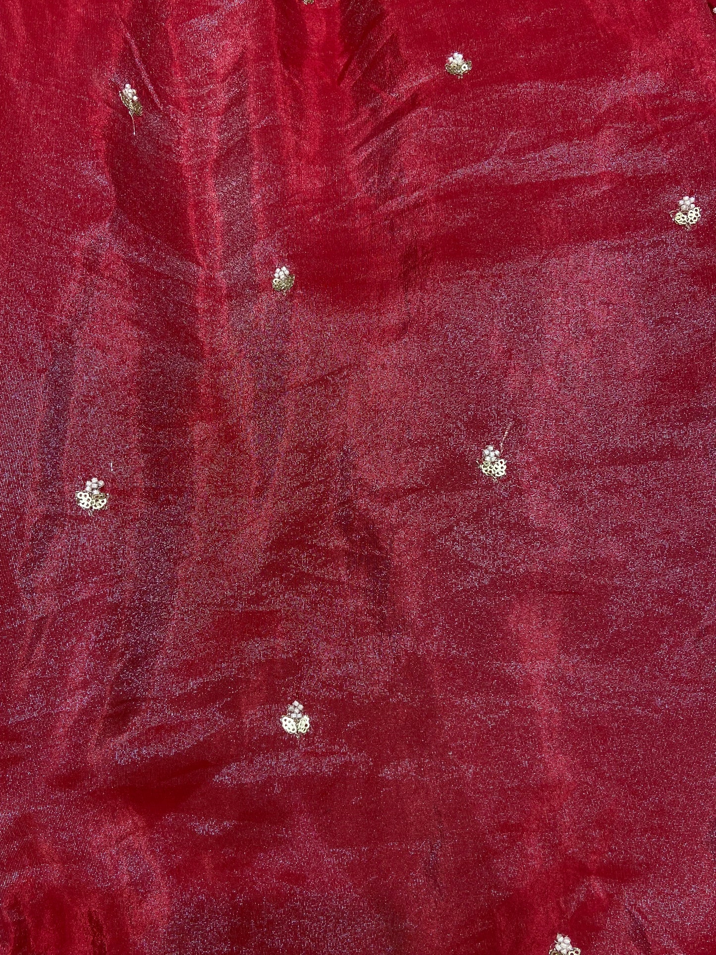 Tissue Fabric with Cutpipes Work