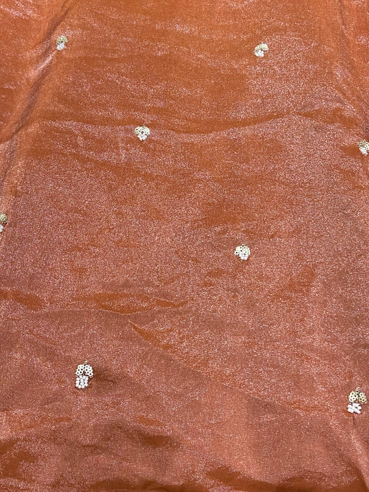 Tissue Fabric with Cutpipes Work